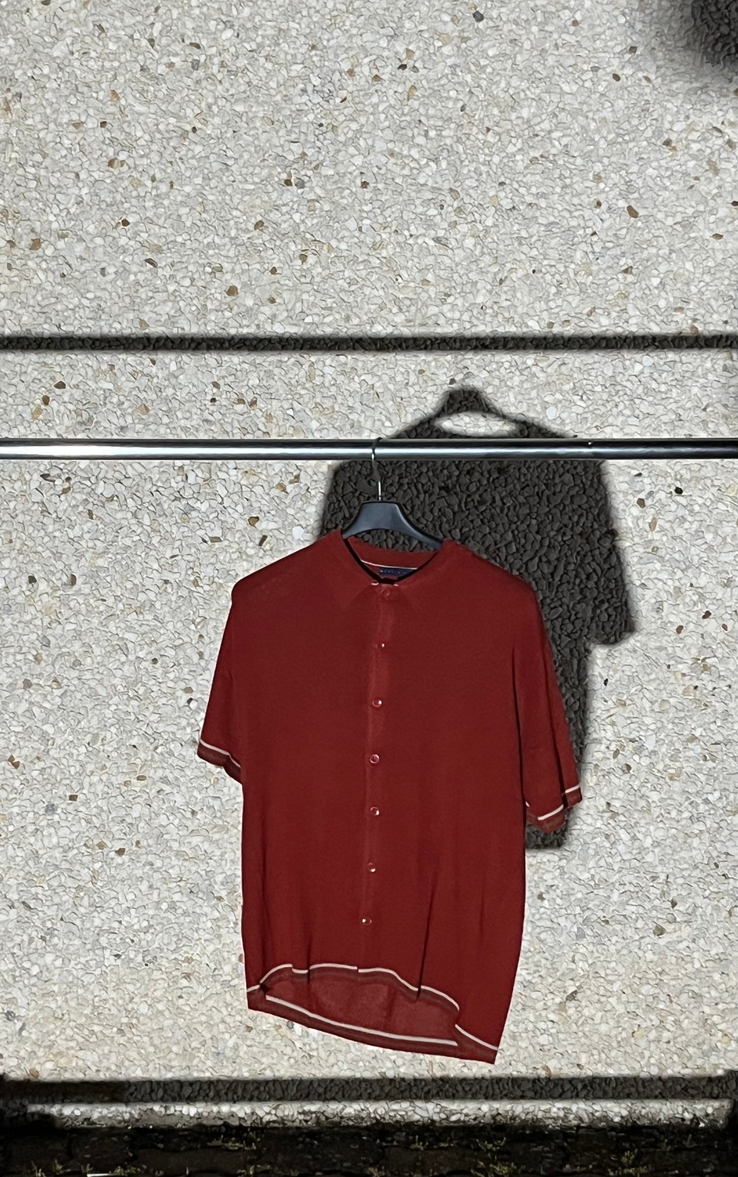 CAMISA DE PUNTO ROJA